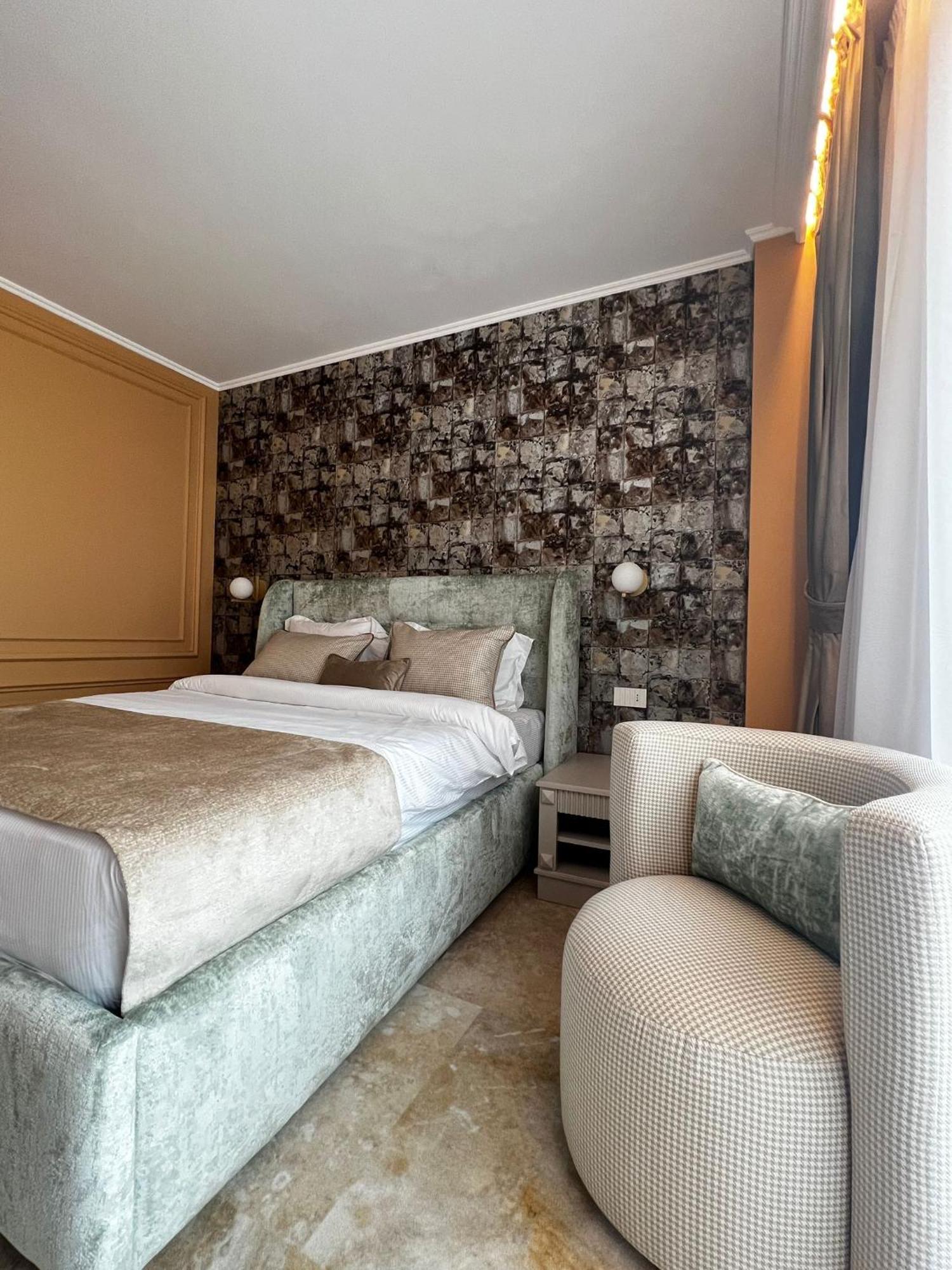 Boutique Hotel Bals Exterior foto